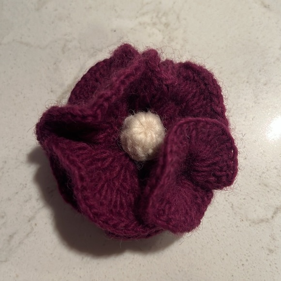 Purple Knit Flower Brooch - Picture 2 of 9